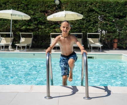 Piscina con idromassaggio